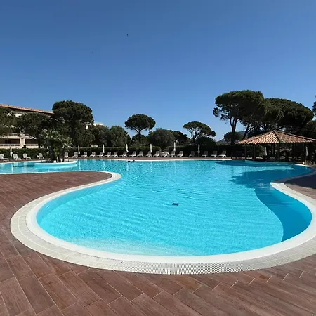 Centre Porto-vecchio Avec Piscine Porto-Vecchio (Corsica)
